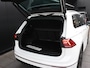 Volkswagen Tiguan 1.4 TSI R-LINE | LEDER | PANO-DAK | TREKHAAK | CAMERA | DYNAUDIO | APPLE CARPLAY | ADAPT. CRUISE | NAVI |