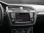 Volkswagen Tiguan 1.4 TSI R-LINE | LEDER | PANO-DAK | TREKHAAK | CAMERA | DYNAUDIO | APPLE CARPLAY | ADAPT. CRUISE | NAVI |