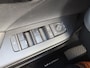 Toyota C-HR / C-HR+ 1.8 Hybrid 140 Dynamic TREKHAAK CAMERA KEYLESS STOEL/STUURVERW APPLE/ANDROID PARK-SENSOREN BLIND-SPOT DRAADLOOS-LADEN