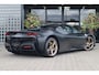 Ferrari SF90 Spider 4.0 V8 | Novitec-uitlaat, Carbon in/ex, Lift, Pass. display, Carbon daytona racestoelen, JBL, Camera, Wrap matzwart