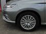 Mitsubishi Outlander 2.4 Phev 4wd Instyle | Schuifdak | Leer | All-season | Trekhaak | Adaptief