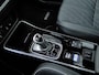 Mitsubishi Outlander 2.4 Phev 4wd Instyle | Schuifdak | Leer | All-season | Trekhaak | Adaptief