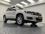 Volkswagen Tiguan 1.4 TSi Lounge Trekhaak-Carplay-Cr.contr-Clima-Parkeersensoren-Stoelverwarming-Lm17''velgen