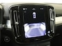 Volvo XC40 B4 Plus Dark | Trekhaak | Dodehoekdetectie | Harman/Kardon |