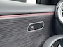 Mercedes-Benz A-klasse 250 e Luxury Line | Panoramadak | Achteruitrijcamera | Stoelverwarming | Dodehoekassistent | Sfeerverlichting | Apple & Android Carplay