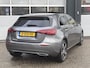 Mercedes-Benz A-klasse 250 e Luxury Line | Panoramadak | Achteruitrijcamera | Stoelverwarming | Dodehoekassistent | Sfeerverlichting | Apple & Android Carplay
