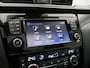 Nissan Qashqai 1.6 Tekna | Stoelverwarming | Panoramadak | Trekhaak | 1500kg Trekgewicht |
