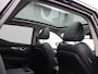 Nissan Qashqai 1.6 Tekna | Stoelverwarming | Panoramadak | Trekhaak | 1500kg Trekgewicht |