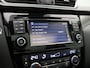 Nissan Qashqai 1.6 Tekna | Stoelverwarming | Panoramadak | Trekhaak | 1500kg Trekgewicht |