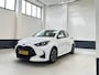 Toyota Yaris 1.5 Hybrid Active | Camera | Carplay/ Android Auto| | NL | 1 EIg|