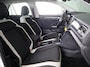 Volkswagen T-Roc 1.5 TSI Sport 150PK | Automaat (DSG) | Digitaal dashboard | Stoelverwarming | Camera