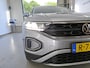 Volkswagen T-Roc 1.5 TSI 150pk Life 75 Edition DSG Automaat / Navigatie / Camera / Led / Lm 17 inch / Digital cockpit / Park Assist