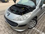 Peugeot 207 1.4-16V XR
