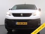 Peugeot Expert 1.5HDI 100PK L2 3-Persoons LIFT Euro 6 360°Camera Airco Apple Carplay Android Auto Navi Cruise Control Bluetooth Regen-Lichtsensor Betonplex Vloer Wandbetimmering Schuifdeur 1e Eigenaar Dealeronderhouden Origineel Nederlandse Auto