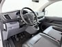 Peugeot Expert 1.5HDI 100PK L2 3-Persoons LIFT Euro 6 360°Camera Airco Apple Carplay Android Auto Navi Cruise Control Bluetooth Regen-Lichtsensor Betonplex Vloer Wandbetimmering Schuifdeur 1e Eigenaar Dealeronderhouden Origineel Nederlandse Auto