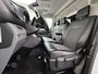 Peugeot Expert 1.5HDI 100PK L2 3-Persoons LIFT Euro 6 360°Camera Airco Apple Carplay Android Auto Navi Cruise Control Bluetooth Regen-Lichtsensor Betonplex Vloer Wandbetimmering Schuifdeur 1e Eigenaar Dealeronderhouden Origineel Nederlandse Auto