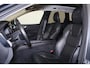 Volvo XC60 T8 Recharge AWD Inscription - Panorama/schuifdak - IntelliSafe Assist & Surround - Harman/Kardon audio - Adaptieve LED koplampen - Parkeercamera achter - Verwarmde voorstoelen - Parkeersensoren voor & achter - Elektr. bedienb. voorstoelen met geheugen - Geventileerde voorstoelen - Head up display - Extra getint glas - Inklapbare trekhaak - 19' LMV