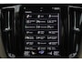Volvo XC60 T8 Recharge AWD Inscription - Panorama/schuifdak - IntelliSafe Assist & Surround - Harman/Kardon audio - Adaptieve LED koplampen - Parkeercamera achter - Verwarmde voorstoelen - Parkeersensoren voor & achter - Elektr. bedienb. voorstoelen met geheugen - Geventileerde voorstoelen - Head up display - Extra getint glas - Inklapbare trekhaak - 19' LMV