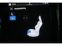 Volvo V60 Cross Country B5 AWD Pro | Adaptieve Cruise Control | BLIS Dodehoekdetectie | 20" Velgen | Elektrisch verstelbare voorstoelen met geheugen | Stoel- & stuurwielverwarming | 360-camera | Panoramisch schuif-/kanteldak | Draadloze oplader | Premium Audio by Harman/Kardon |