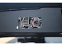 Volvo V60 Cross Country B5 AWD Pro | Adaptieve Cruise Control | BLIS Dodehoekdetectie | 20" Velgen | Elektrisch verstelbare voorstoelen met geheugen | Stoel- & stuurwielverwarming | 360-camera | Panoramisch schuif-/kanteldak | Draadloze oplader | Premium Audio by Harman/Kardon |
