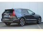 Volvo V60 Cross Country B5 AWD Pro | Adaptieve Cruise Control | BLIS Dodehoekdetectie | 20" Velgen | Elektrisch verstelbare voorstoelen met geheugen | Stoel- & stuurwielverwarming | 360-camera | Panoramisch schuif-/kanteldak | Draadloze oplader | Premium Audio by Harman/Kardon |