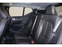 Volvo XC40 T5 Recharge Inscription - Panorama/schuifdak - IntelliSafe Assist & Surround - 360º Camera - Harman/Kardon audio - Adaptieve LED koplampen - Verwarmde voorstoelen, stuur & achterbank - Parkeersensoren voor & achter - Elektr. bedienb. voorstoelen met geheugen links - Extra getint glas - Standkachel - Inklapbare trekhaak - 19' LMV
