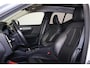 Volvo XC40 T5 Recharge Inscription - Panorama/schuifdak - IntelliSafe Assist & Surround - 360º Camera - Harman/Kardon audio - Adaptieve LED koplampen - Verwarmde voorstoelen, stuur & achterbank - Parkeersensoren voor & achter - Elektr. bedienb. voorstoelen met geheugen links - Extra getint glas - Standkachel - Inklapbare trekhaak - 19' LMV