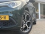 Alfa Romeo Stelvio 2.0 T AWD Veloce Ti / 280 PK / Bomvolle Stelvio! Alle Opties! / Volledige historie aantoonbaar! / Binnenkort Beschikbaar! / Foto's Volgen / Bel nu voor afspraak! /