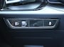 Kia Niro EV Air 64.8 kWh | Stuur-/stoelverwarming | Camera | Cruise adapt. | 17" LM | Elekt. stoelverstelling | Dodehoek detectie | LED | Clima |