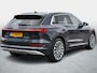 Audi E-tron 50 quattro Business edition Plus 71 kWh | SoH 93,8% | Recent bij Audi onderhoud gehad  | Trekhaak | Warmtepomp | 3 Fase | 1e Eigenaar | Panoramadak | Dealeronderhouden | Memory | 4 Nieuwe zomerbanden |