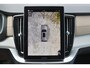 Volvo XC90 T8 Recharge AWD Ultra Dark Exec. Ed. - Luchtvering - Panorama/schuifdak - IntelliSafe Assist & Surround - 360º Camera - Bowers & Wilkins audio - Adaptieve LED koplampen - Verwarmde voorstoelen, stuur & achterbank - Parkeersensoren voor & achter - Elektr. bedienb. voorstoelen met geheugen - Geventileerde voorstoelen - Head up display - Draadloze tel. lader - Extra getint glas - 22' LMV