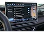 Volkswagen Tiguan 1.5 eHybrid R-Line / 5 jaar Fabrieksgarantie/ Stoelen met Massage & Koeling/ Panoramadak/ 200kW (272PK)