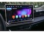 Volkswagen Tiguan 1.5 eHybrid R-Line / 5 jaar Fabrieksgarantie/ Stoelen met Massage & Koeling/ Panoramadak/ 200kW (272PK)