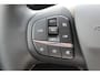 Ford Puma 1.0-125pk EcoBoost Mild-Hybrid Titanium X. Garantie t/m 07-03-2028 ! Slechts 7.400km ! Cruise cntrl, climate cntrl, stoel-, stuur- en voorraamverw., draadloos opladen telefoon, trekhaak afneembaar, navigatie, telefoonvoorb., LM wielen, B&O soundsyst., digitaal dashboard etc.