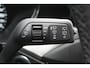 Ford Focus Wagon 1.0-125pk EcoBoost Mild-hybrid Titanium. Mooie, ruime, luxe en comfortabele Ford Focus wagon. Volautm. airco dual, camera, easy entry/easy go, stoel-, stuur- en voorraamverw., cruise control, Isofix, side- en lane assist, parkeersensoren v+a, LM wielen etc.