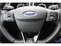 Ford Focus Wagon 1.0-125pk EcoBoost Mild-hybrid Titanium. Mooie, ruime, luxe en comfortabele Ford Focus wagon. Volautm. airco dual, camera, easy entry/easy go, stoel-, stuur- en voorraamverw., cruise control, Isofix, side- en lane assist, parkeersensoren v+a, LM wielen etc.
