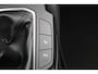 Ford Focus Wagon 1.0-125pk EcoBoost Mild-hybrid Titanium. Mooie, ruime, luxe en comfortabele Ford Focus wagon. Volautm. airco dual, camera, easy entry/easy go, stoel-, stuur- en voorraamverw., cruise control, Isofix, side- en lane assist, parkeersensoren v+a, LM wielen etc.