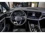 Volkswagen Touareg 3.0 TSi 4MOTION R|HUD|Ventilatie|Pano|21"|Nacht|Trekhaak|360