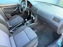 Volkswagen Golf 1.6-16V Trendline CLIMA CRUISE TREKHAAK NIEUW APK