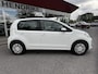 Volkswagen Up! 1.0 | Airco | CC | Camera | Stoelverwarming | Navi via App | DAB+ |