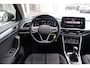 Volkswagen T-Roc 1.0 TSI Life | Navigatie | Parkeersensoren | Adaptive Cruise | Carplay