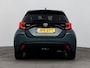 Toyota Yaris 1.5 Hybrid 115 Dynamic | Apple Carplay / Android Auto | Dodehoek detectie | Parkeersensoren voor/achter | Stoel-/stuurverwarming | Adaptive Cruise | Clima | Keyless | Camera | 16 inch