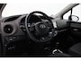 Toyota Yaris 1.5 Hybrid Design | Navigatie | Cruise Control | Clima | Parkeersensoren achter | Camera | 15 inch | Rijstrooksensor | Bluetooth