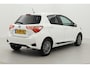 Toyota Yaris 1.5 Hybrid Design | Navigatie | Cruise Control | Clima | Parkeersensoren achter | Camera | 15 inch | Rijstrooksensor | Bluetooth