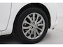 Toyota Yaris 1.5 Hybrid Design | Navigatie | Cruise Control | Clima | Parkeersensoren achter | Camera | 15 inch | Rijstrooksensor | Bluetooth