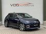 Renault R5 comfort range techno 52 kWh SOH 99% / Snellader / Navigatie / 18" / Adaptive cruise / Parkeer Camera /  Clima / Keyless/ Two Tone