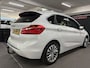 BMW 2-Serie Active Tourer 218i High Executive/ NL auto/ Afneembare trekhaak/ Achteruitrijcamera
