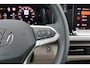 Volkswagen Multivan eHybrid 4MOTION L2 | Bulli | Leder | Glazen Dak | Vis-a-Vis | Houtlook Vloer | 4-Seizoenen Banden