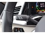 Volkswagen Multivan eHybrid 4MOTION L2 | Bulli | Leder | Glazen Dak | Vis-a-Vis | Houtlook Vloer | 4-Seizoenen Banden