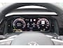 Volkswagen Multivan eHybrid 4MOTION L2 | Bulli | Leder | Glazen Dak | Vis-a-Vis | Houtlook Vloer | 4-Seizoenen Banden